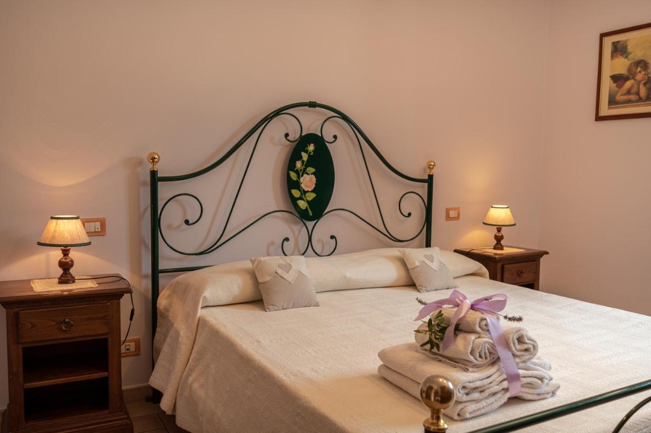 Agriturismo La Rocca Assisi Petrignano Exterior photo